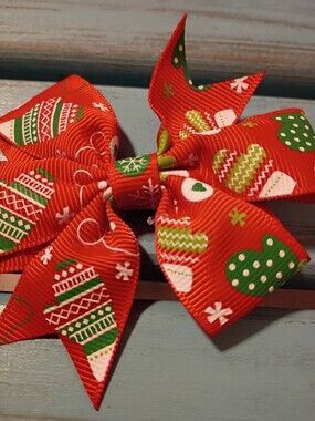 Source Unknown Red Holiday Mittens Bow Hair Clip for Kids